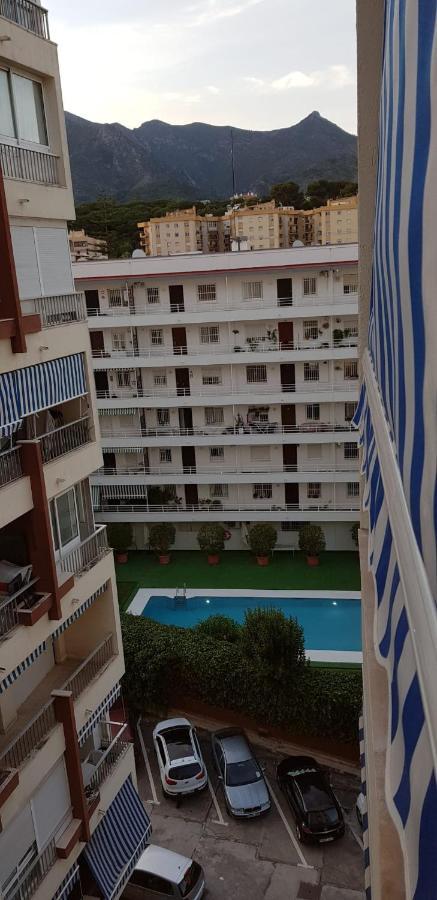 Piso 2da Línea De Playa En Apartamento Marbella